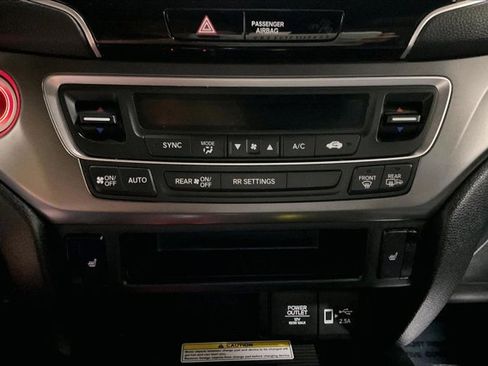 Used 2023 Honda Passport EX-L image 32