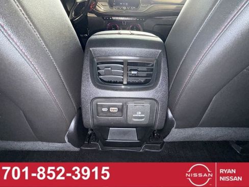 Used 2019 Chevrolet Blazer RS image 41