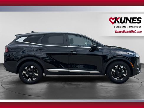 Used 2026 Kia Sportage LX FWD image 12