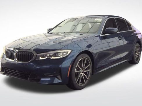Used 2019 BMW 330i Sedan w/ Convenience Package image 2