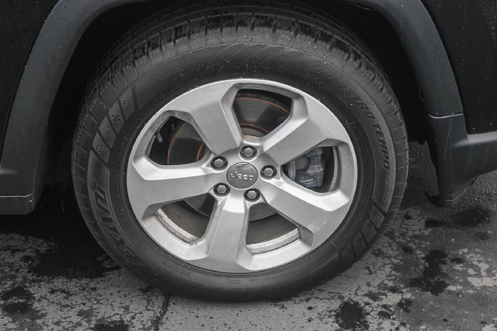 Used 2019 Jeep Compass Latitude w/ Popular Equipment Group FWD image 10