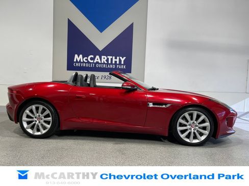 Used 2017 Jaguar F-TYPE Convertible RWD image 4