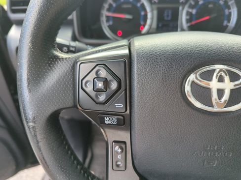 Used 2015 Toyota 4Runner TRD Pro AWD/4WD image 21