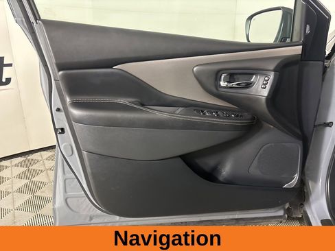 Used 2024 Nissan Murano SL image 9