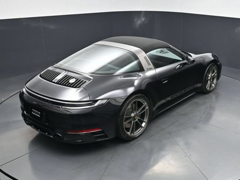 Used 2023 Porsche 911 50th Anniversary Edition AWD/4WD image 18