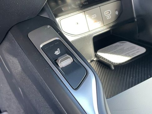 New 2026 Kia Sorento S w/ S Panoramic Sunroof Package AWD/4WD image 18