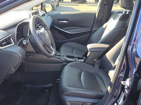 Used 2024 Toyota Corolla XLE image 33