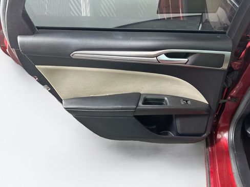 Used 2017 Ford Fusion S FWD image 24
