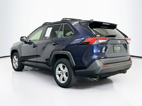 Used 2020 Toyota RAV4 XLE w/ Convenience Package AWD/4WD image 5