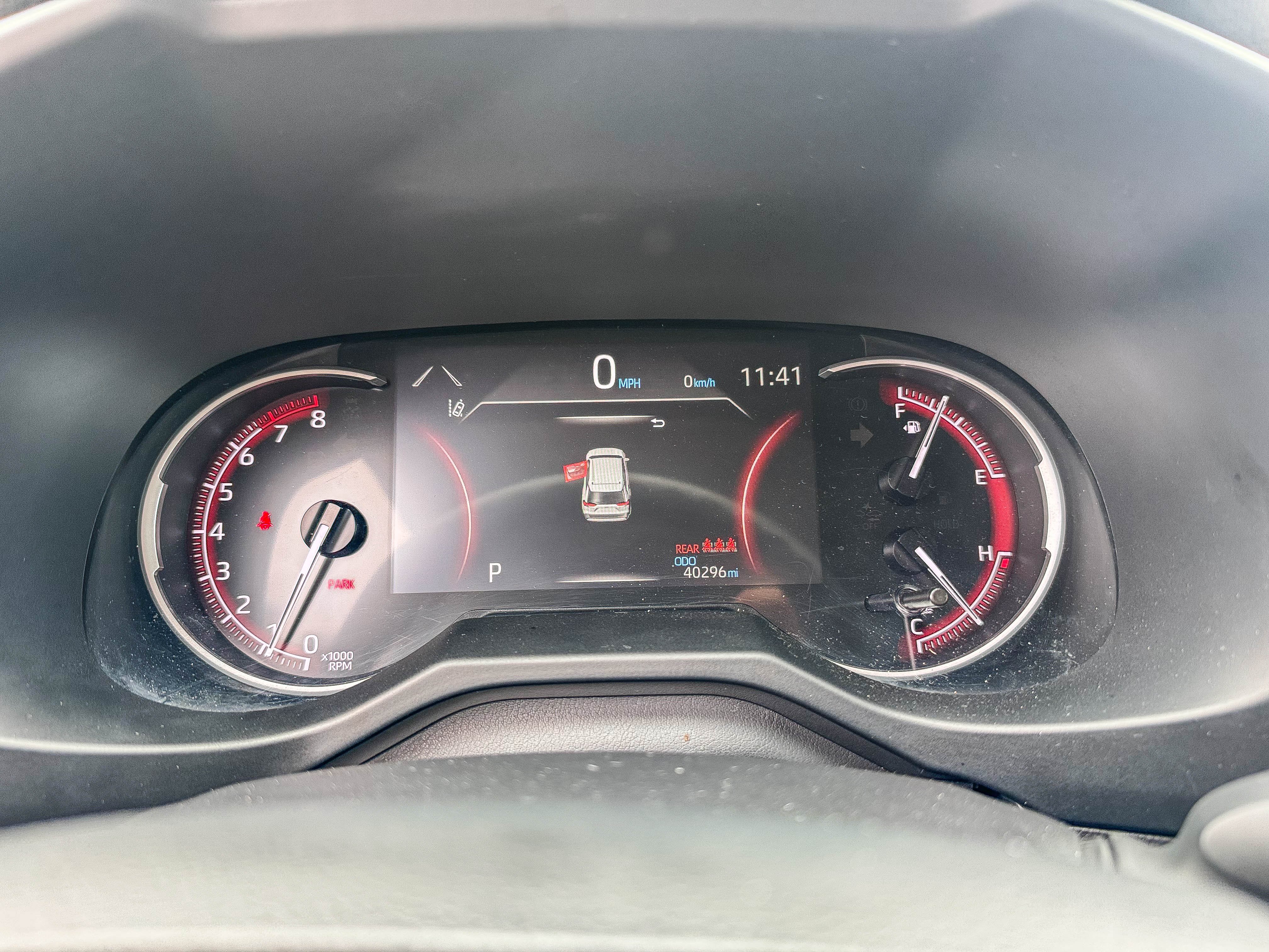 Used 2025 Toyota RAV4 LE AWD/4WD image 22