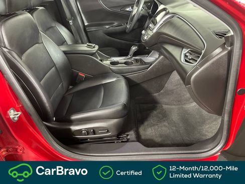 Used 2016 Chevrolet Malibu LT w/ Leather Package FWD image 18