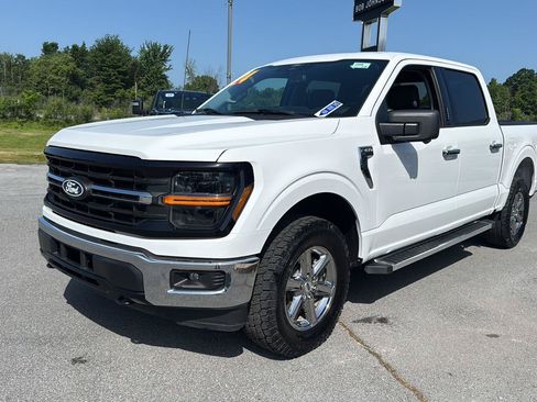 Used 2024 Ford F150 XLT w/ Tow/Haul Package AWD/4WD image 4