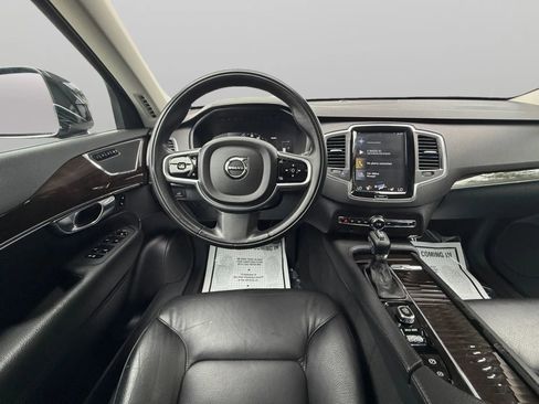 Used 2018 Volvo XC90 T5 Momentum w/ Convenience Package AWD/4WD image 30
