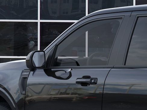New 2026 Ford Maverick Lariat image 21