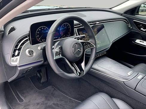 Used 2026 Mercedes-Benz E 450 4MATIC Sedan image 18