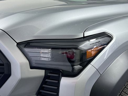New 2025 Toyota Tacoma TRD Off-Road image 11