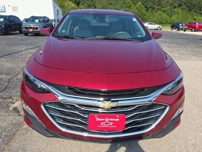 Used 2025 Chevrolet Malibu LT