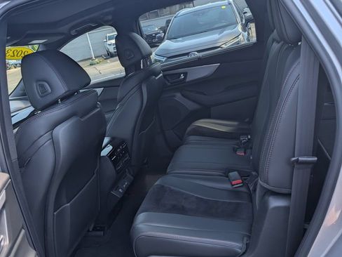 Used 2023 Acura MDX A-Spec AWD/4WD image 15