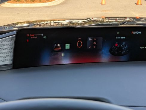 Certified 2025 Lincoln Navigator L Black Label image 32