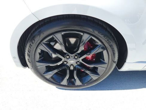 Used 2022 Land Rover Range Rover Sport HST image 8