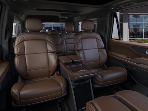 New 2026 Lincoln Navigator L Reserve AWD/4WD image 36