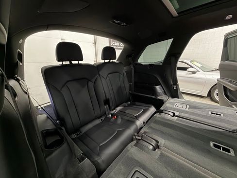 Used 2022 Audi Q7 3.0T Premium Plus AWD/4WD image 31