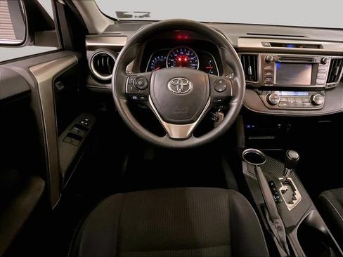 Used 2013 Toyota RAV4 XLE AWD/4WD image 6