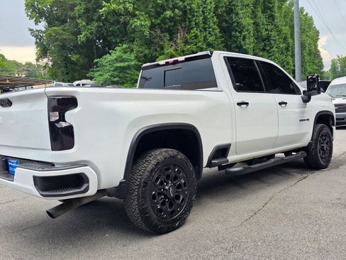 Used 2021 Chevrolet Silverado 2500 LTZ w/ LTZ Plus Package AWD/4WD image 35