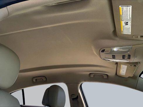 Used 2014 Buick LaCrosse Leather FWD image 25