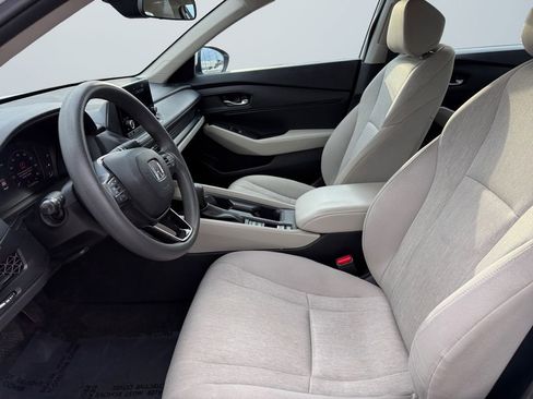 Used 2023 Honda Accord LX image 9