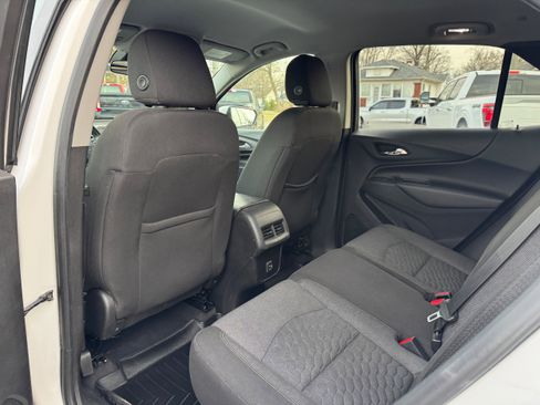 Used 2019 Chevrolet Equinox LT image 13