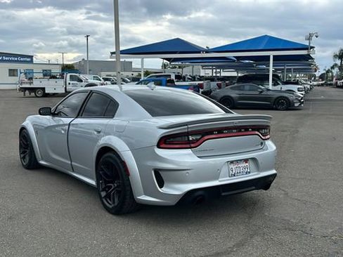 Used 2023 Dodge Charger SRT Hellcat w/ Harman/Kardon Audio Group RWD image 5
