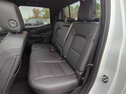 Certified 2026 Chevrolet Colorado LT w/ LT Convenience Package image 24