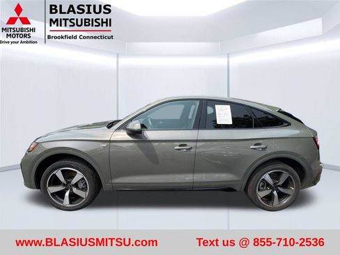 Used 2023 Audi Q5 2.0T Premium Plus w/ Premium Plus Package AWD/4WD image 9