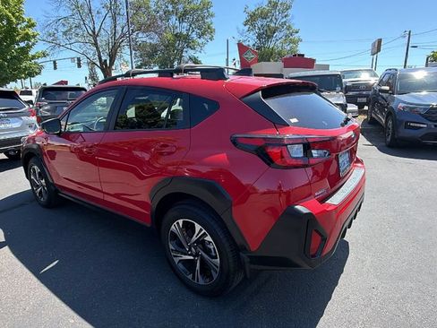 Used 2025 Subaru Crosstrek 2.5i Premium AWD/4WD image 6