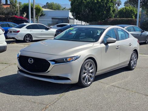 Used 2024 MAZDA MAZDA3 s FWD image 10