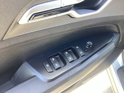 Used 2023 Kia Sportage LX FWD image 9