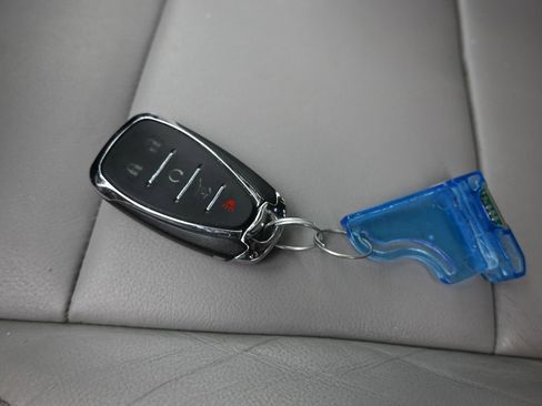 Used 2019 Chevrolet Traverse LT w/ LT Premium Package AWD/4WD image 65
