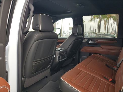 New 2026 GMC Sierra 3500 Denali Ultimate image 9