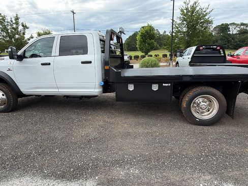 New 2026 RAM 5500 Tradesman w/ Chrome Appearance Group AWD/4WD image 11