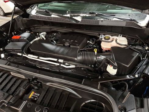 Used 2024 Chevrolet Silverado 1500 LT image 27