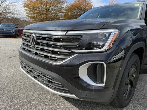 New 2026 Volkswagen Atlas SE image 26