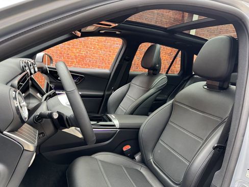 Used 2026 Mercedes-Benz GLC 300 4MATIC image 20