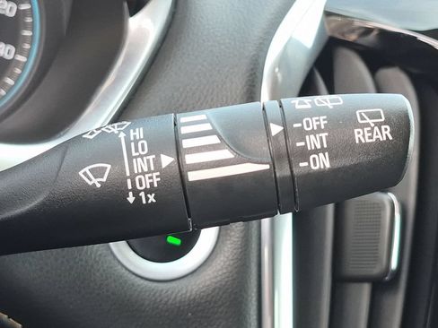 Used 2019 Chevrolet Traverse LT w/ LPO, Floor Liner Package AWD/4WD image 18