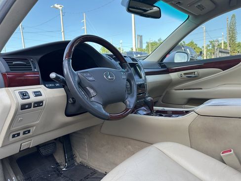 Used 2009 Lexus LS 460 image 14