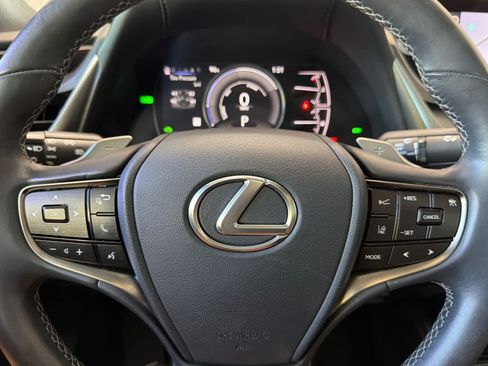 Used 2021 Lexus ES 300h w/ Premium Package FWD image 25