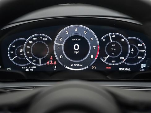 New 2026 Porsche Cayenne GTS image 18