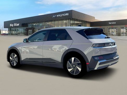 New 2026 Hyundai Ioniq 5 SEL image 4