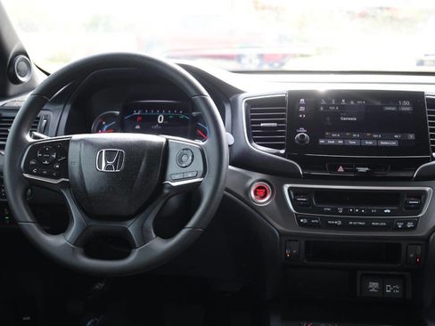Used 2022 Honda Pilot Sport image 24