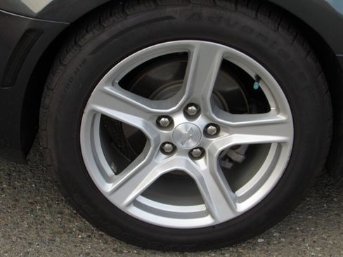 Used 2018 Chevrolet Camaro LT image 16